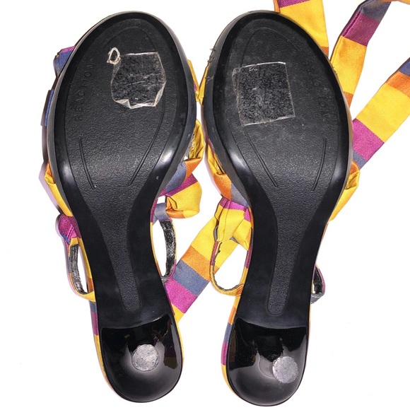 KENNETH COLE ANKLE WRAP HEELS - Picture 4 of 6